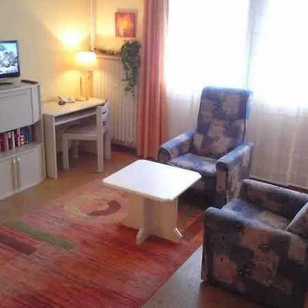 Haus Koenigin Luise アパート *